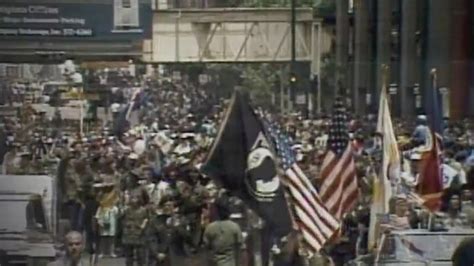 Veteran's Voices: Largest Vietnam veterans parade held in Chicago in 1986